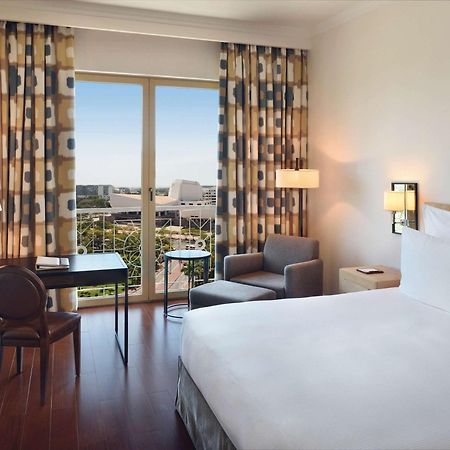 Mövenpick Ambassador Hotel Accra Exteriör bild