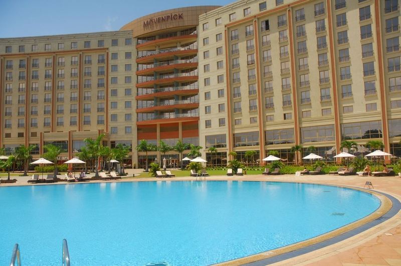 Mövenpick Ambassador Hotel Accra Exteriör bild