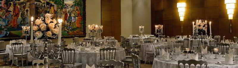Mövenpick Ambassador Hotel Accra Exteriör bild