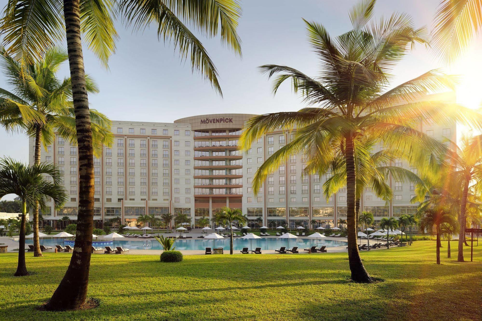 Mövenpick Ambassador Hotel Accra Exteriör bild